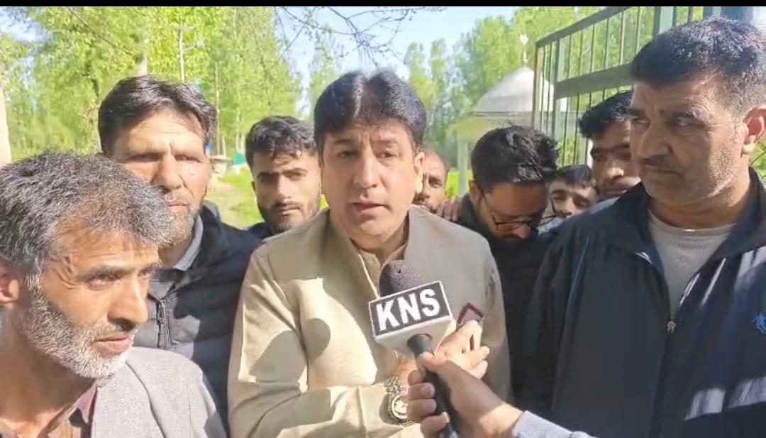 11th death anniversary of Abdul Gani Shah Veeri observed in Anantnag