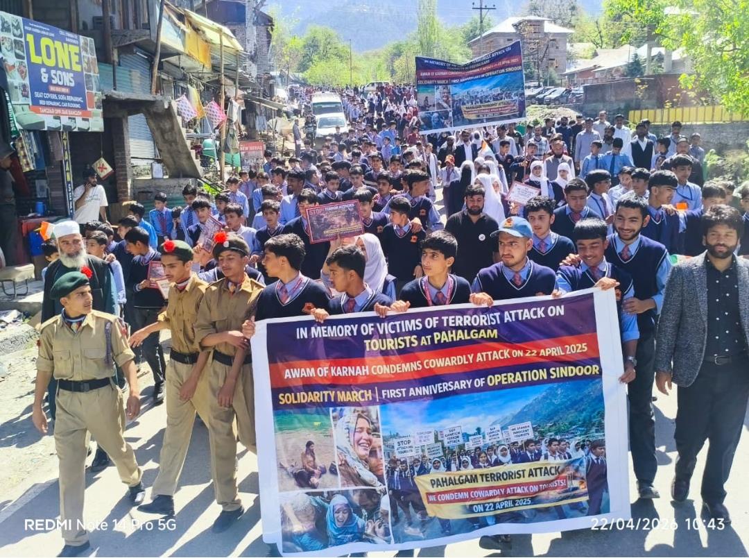 Over 2,000 students take out anti-terror marches in Karnah, condemn Pahalgam attack