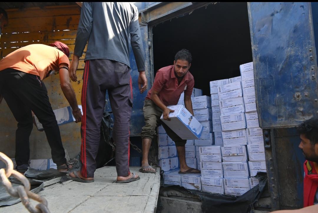 First Amul milk freight train from Gujarat arrives in Kashmir Valley