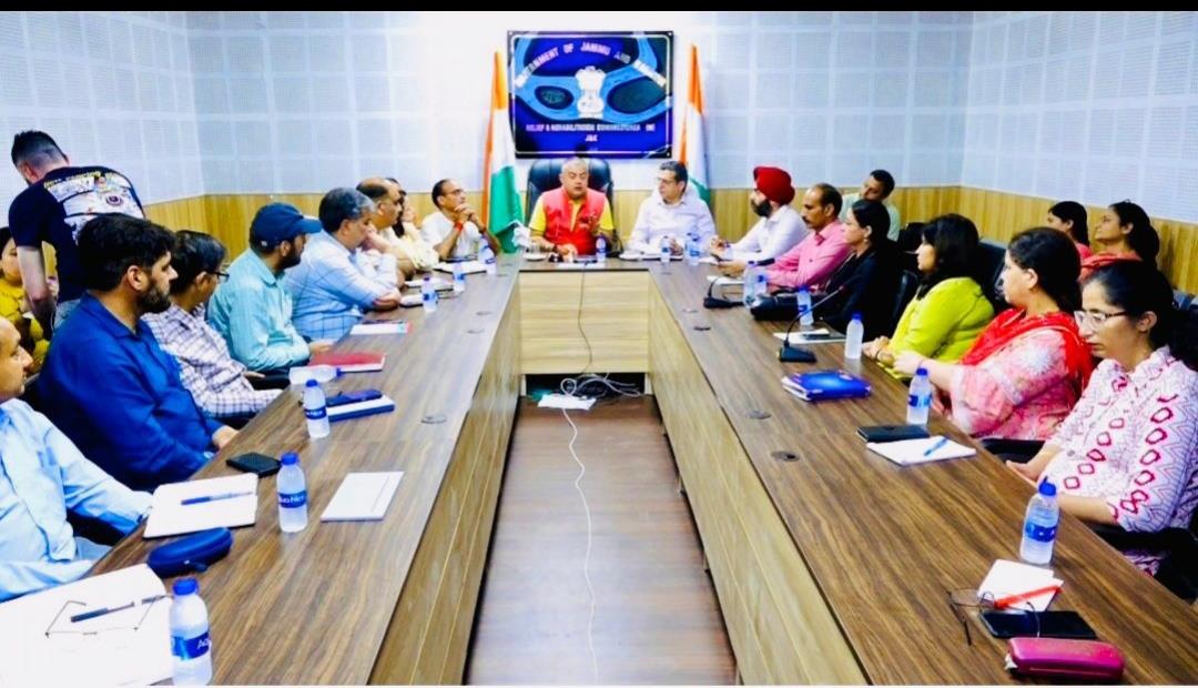 Amit Sharma visits migrant camps, assures 'no exclusion' in Census 2027