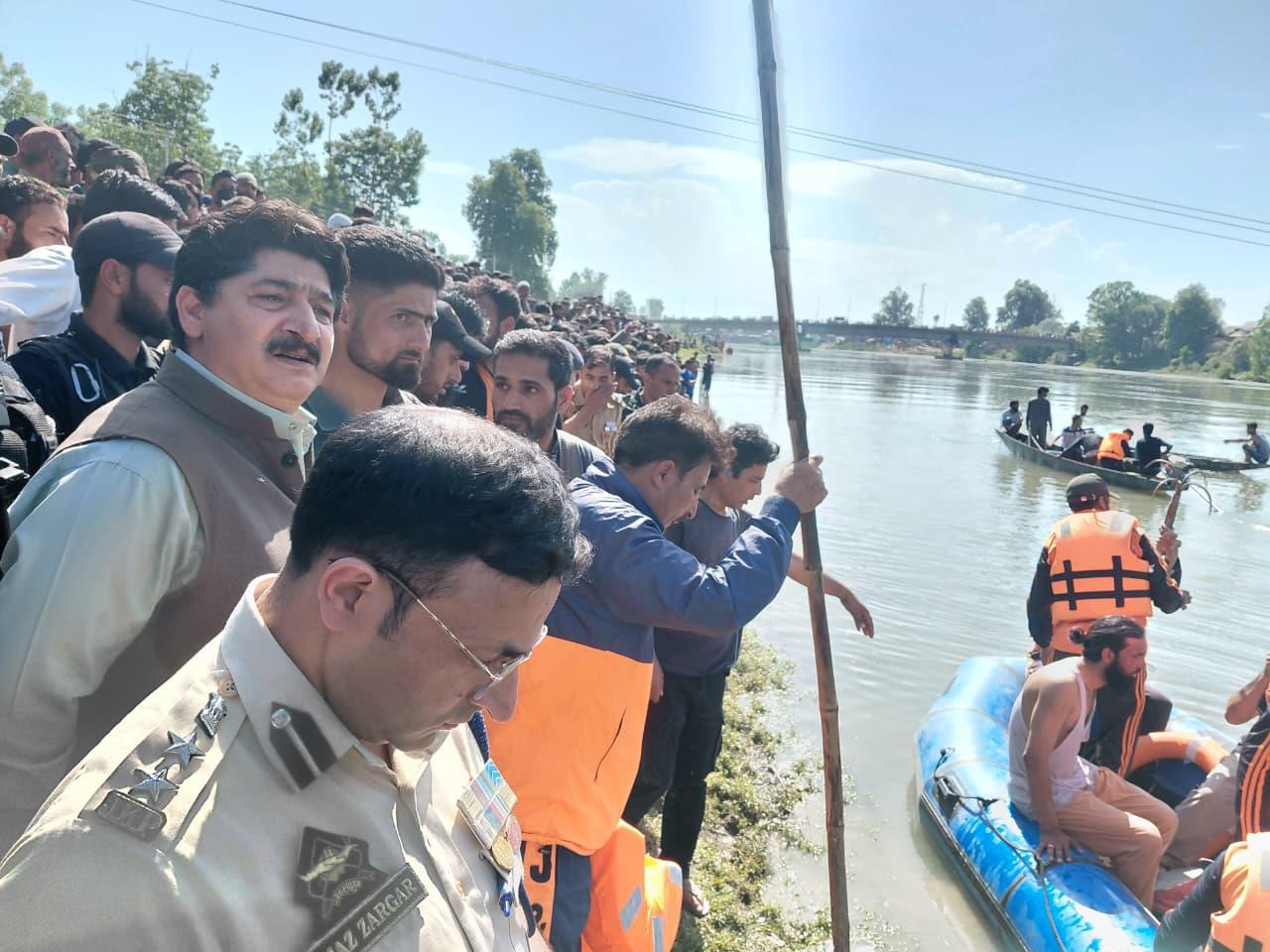 Dr. Farooq expresses grief over drowning of three youth in River Jhelum