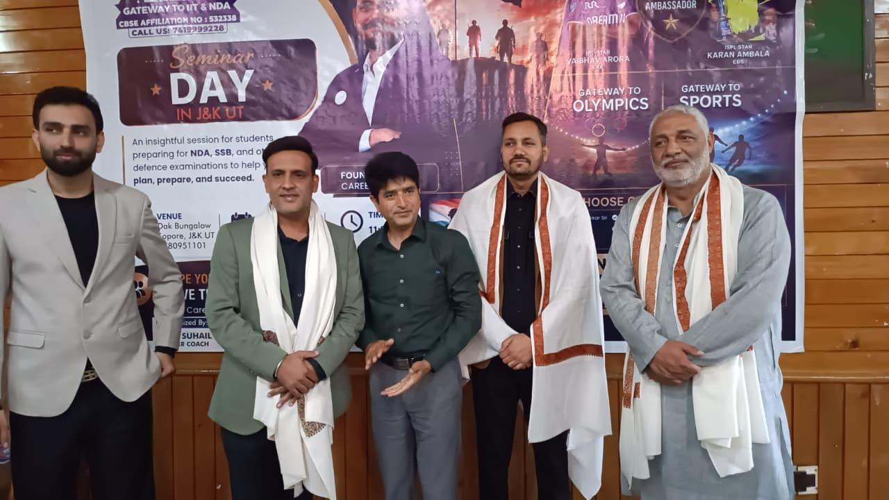 Sopore seminar lays out roadmap for IIT, NDA aspirants