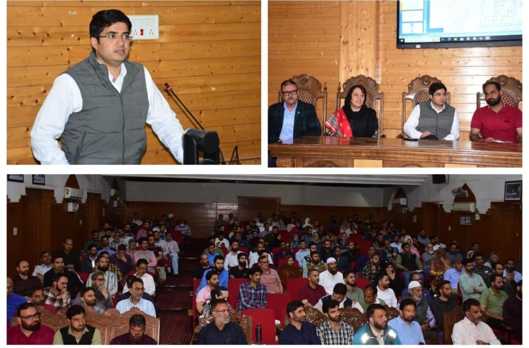 SMC Commissioner Reviews Urban Census Prep