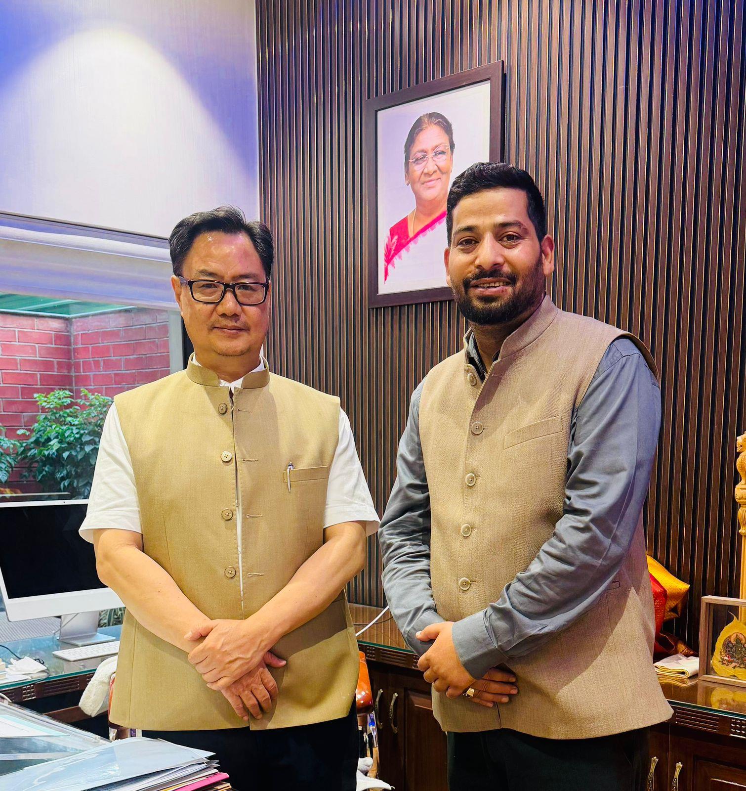 Er. Aijaz Hussain Calls on Union Minister Kiren Rijiju in New Delhi