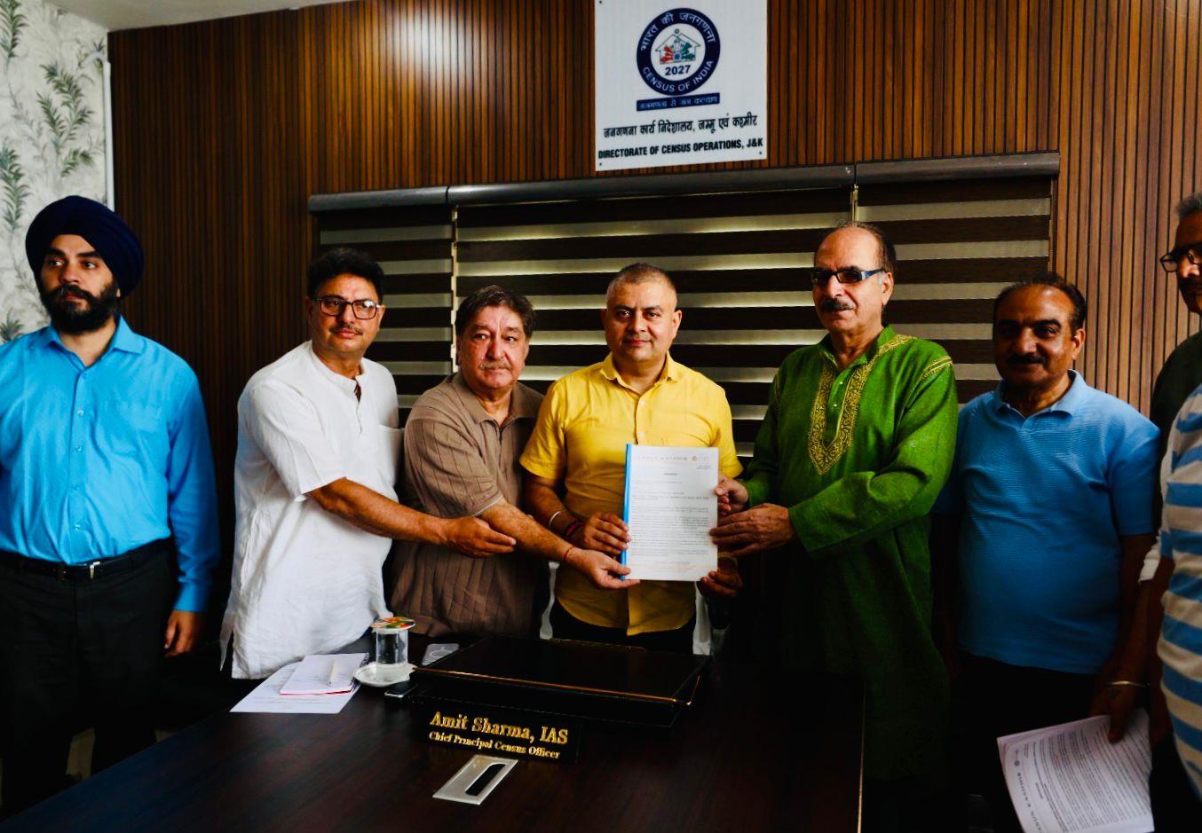 Amit Sharma interacts with Panun Kashmir delegation on Census 2027