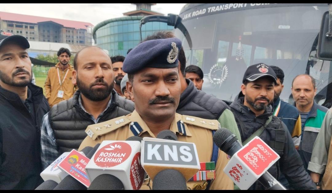 SSP Srinagar grants time-bound promotions to 68 police personnel