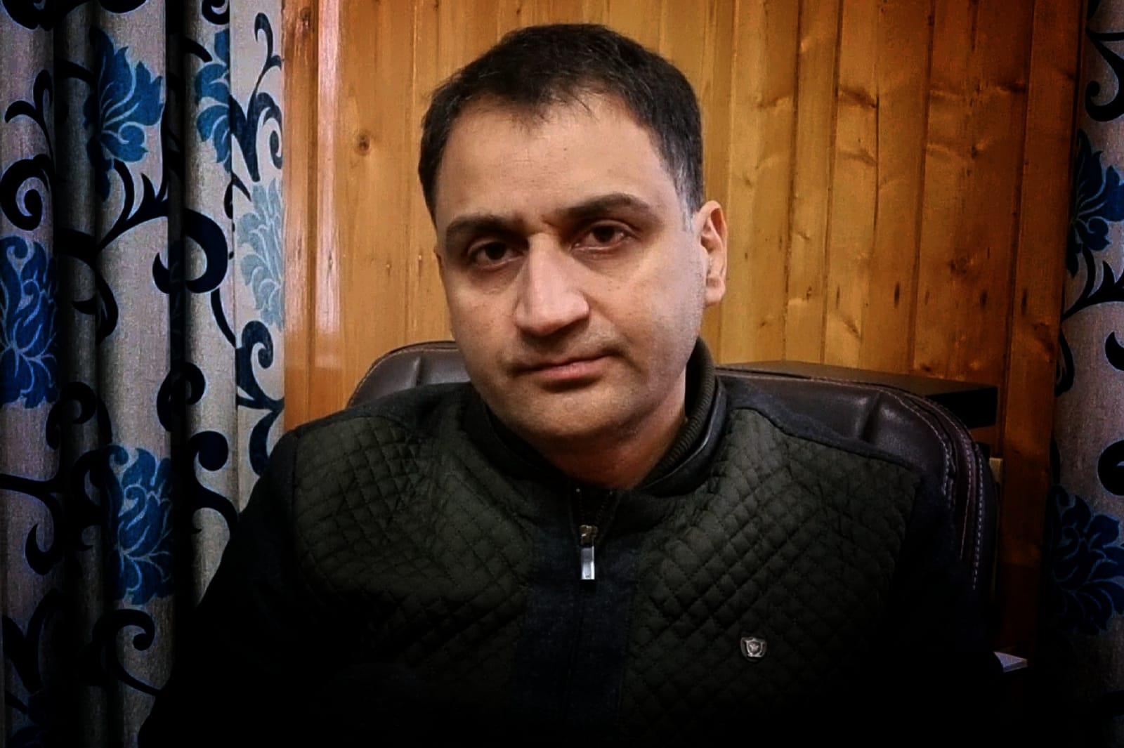 Politics cannot divide hindus, muslims in Kashmir: Sandeep Mawa