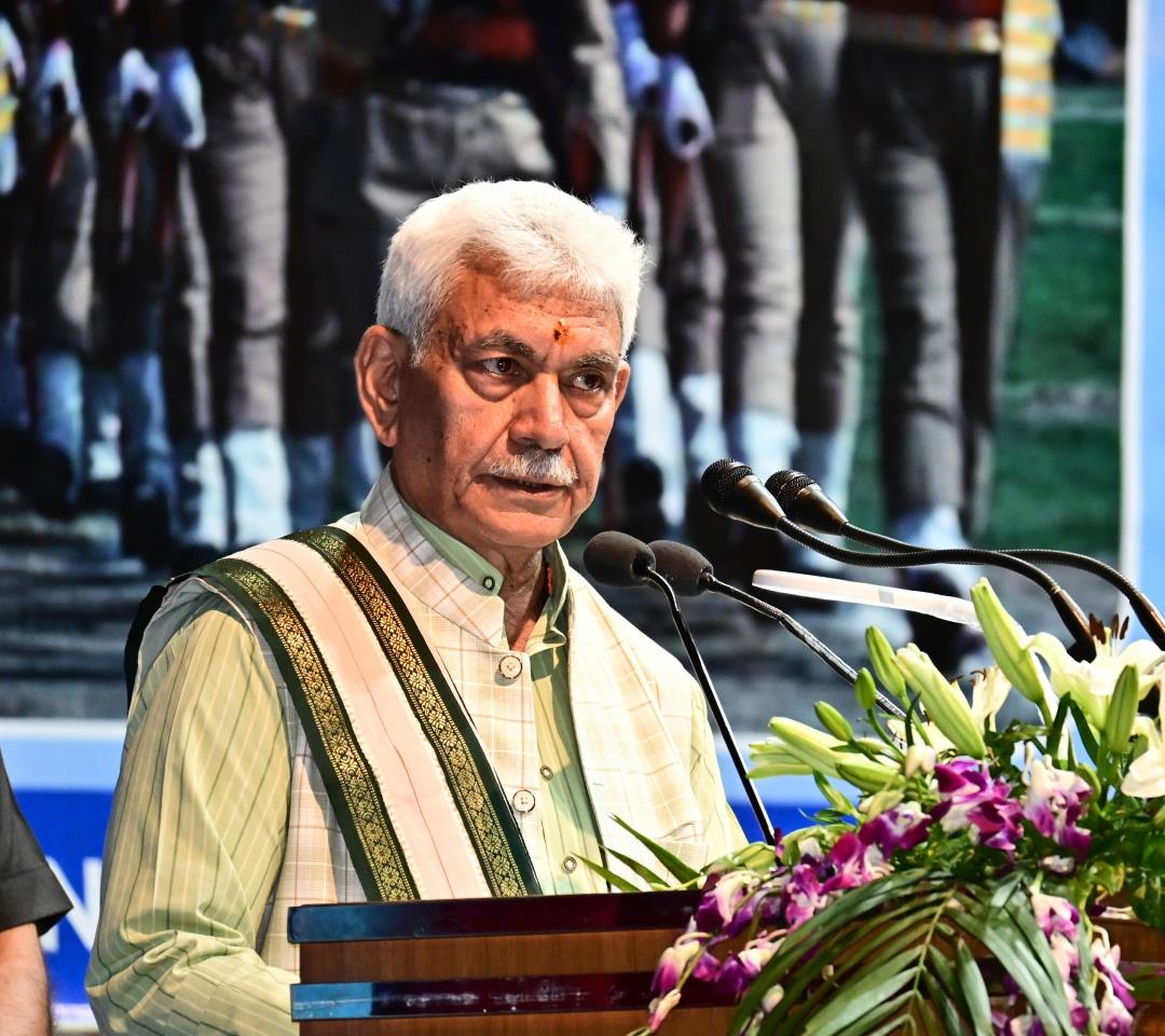 LG Sinha urges new J&K Police constables to strengthen force's proud legacy