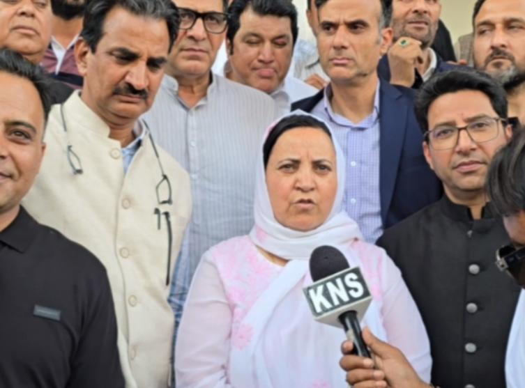 Discussions solve problems : NC leader Sakina Itoo calls for dialogue with Pakistan