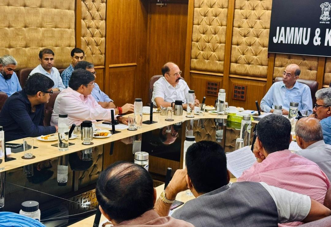 ICC Jammu pitches new industrial policy, international flights from Jammu Airport to Advisor Wani