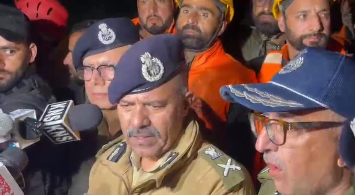 All stranded tourists rescued from Gulmarg Gondola, says J&K DGP