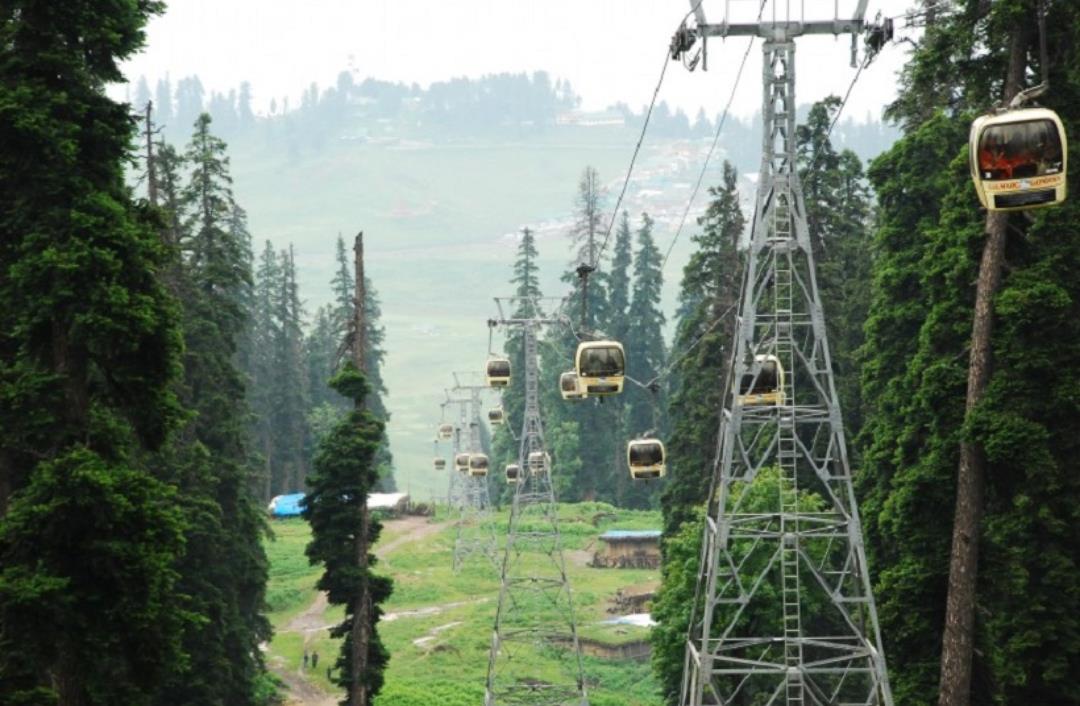 J-K's Gulmarg Gondola to remain shut for two days after technical snag