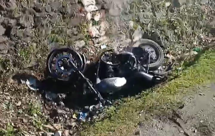 Bike-SUV Collision on SSG Road Injures Two in Ganderbal