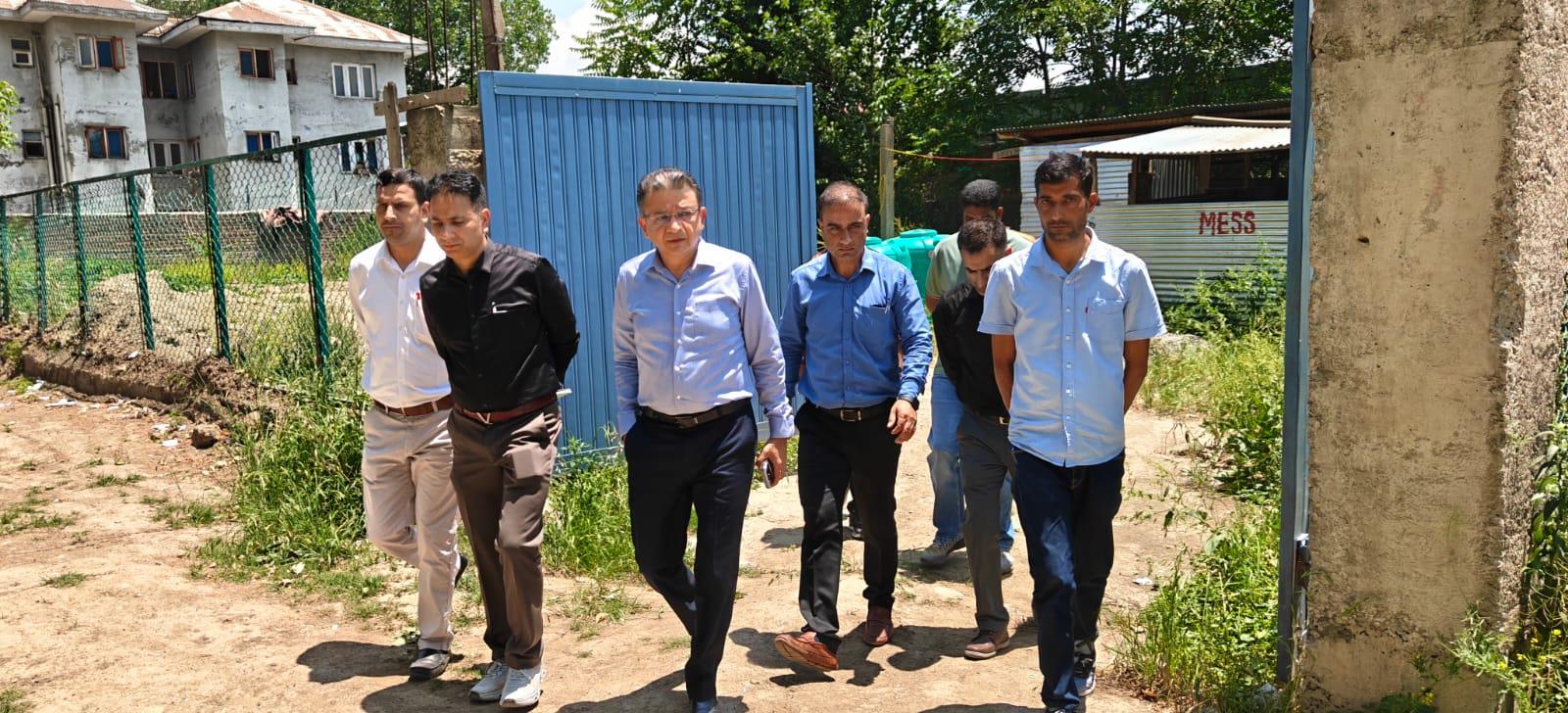 Controller Legal Metrology reviews progress of lab in Anantnag, says facility to benefit South Kashmir traders