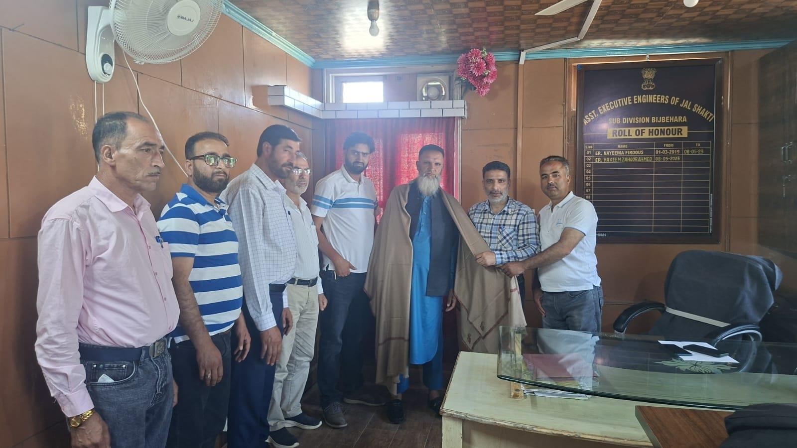 Jal Shakti Sub-Division Bijbehara Bids Farewell to Assistant Lineman Ab Rehman Sofi on Retirement