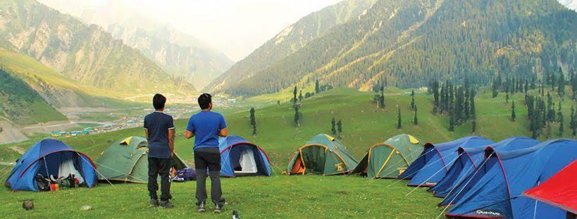 J-K's Gurez tourists allege massive overcharging by hotels, restaurants