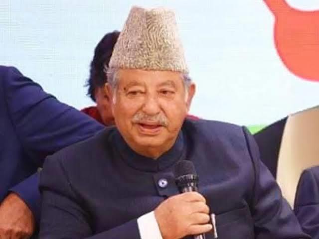 Anantnag lawmaker thanks Railway Minister for Vande Bharat halt