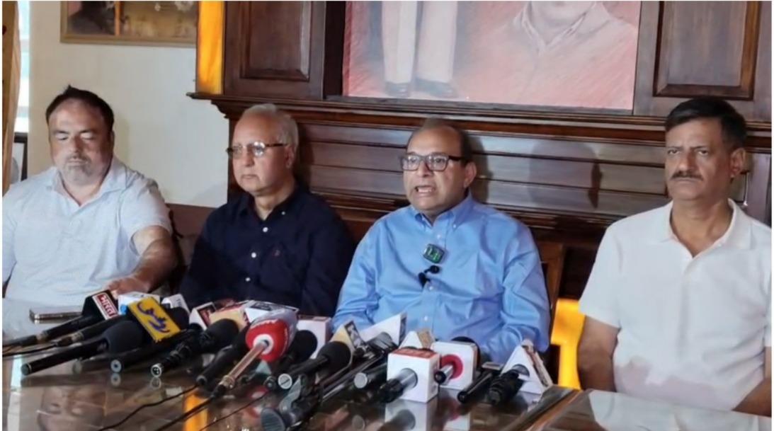 KP conclave adopts 'Praagaash Resolution', seeks dignified return to Kashmir