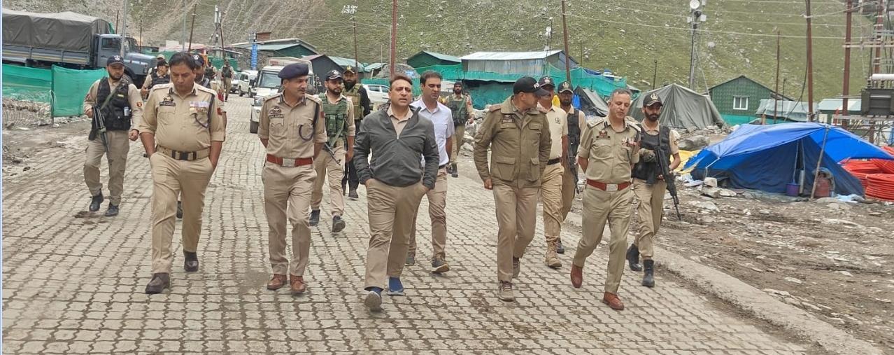DIG Reviews Security, Infrastructure Preparedness on Baltal Route for Amarnath Yatra