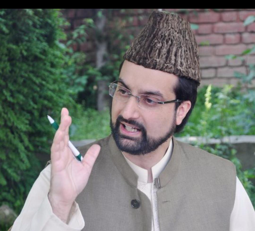 Mirwaiz greets Kashmiri Pandits on Mela Kheer Bhawani, stresses on shared heritage