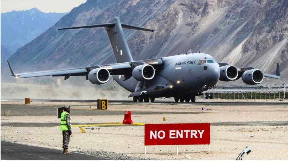 Unauthorised Photography Near Leh Airport: Ladakh Admin Told to Frame SOPs