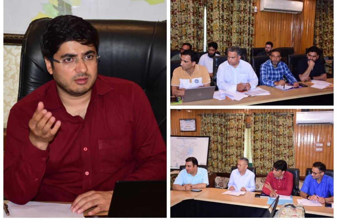 Commissioner SMC Holds High-Level Review to Fast-Track CAPEX Works, Ensure Timely Tendering