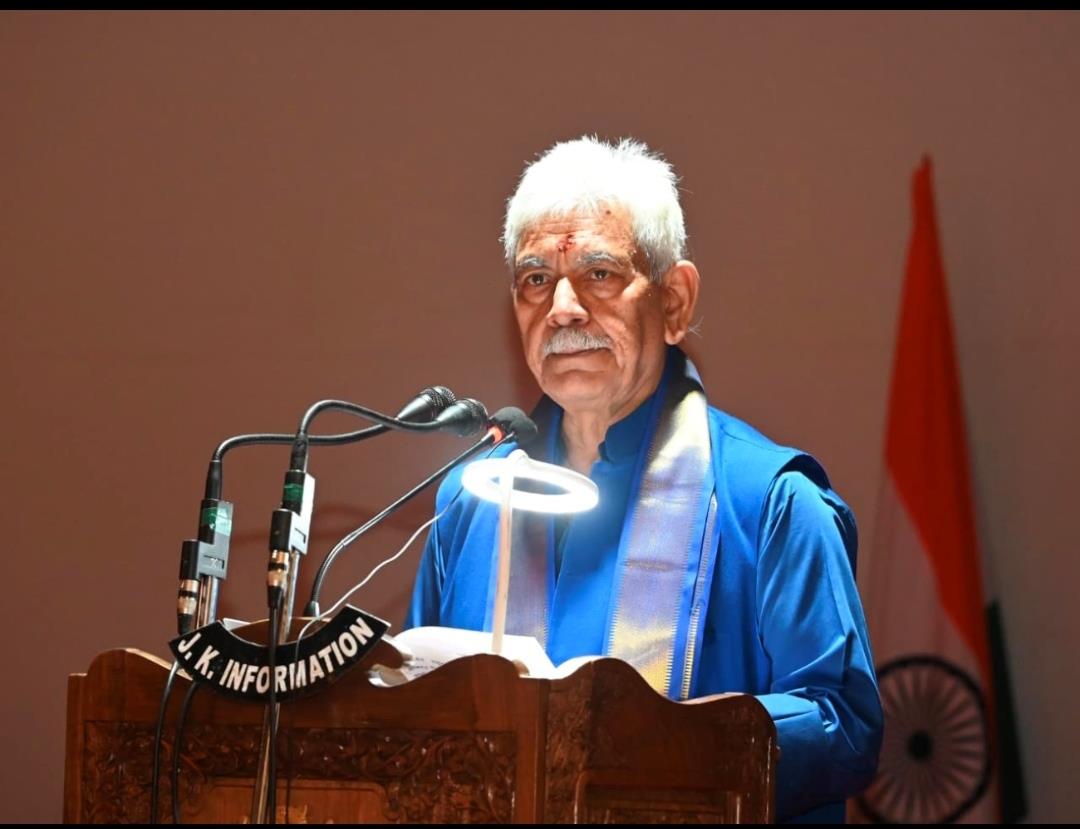 LG Sinha felicitates 32 KWO fellows, says women's empowerment key to 'Viksit J&K