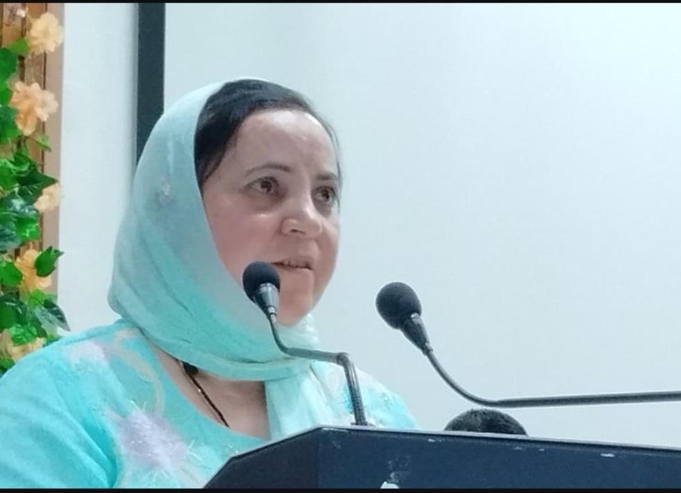 PDP playing 'fixed match' to deflect from Mehbooba's Jantar Mantar remarks: Sakina Itoo