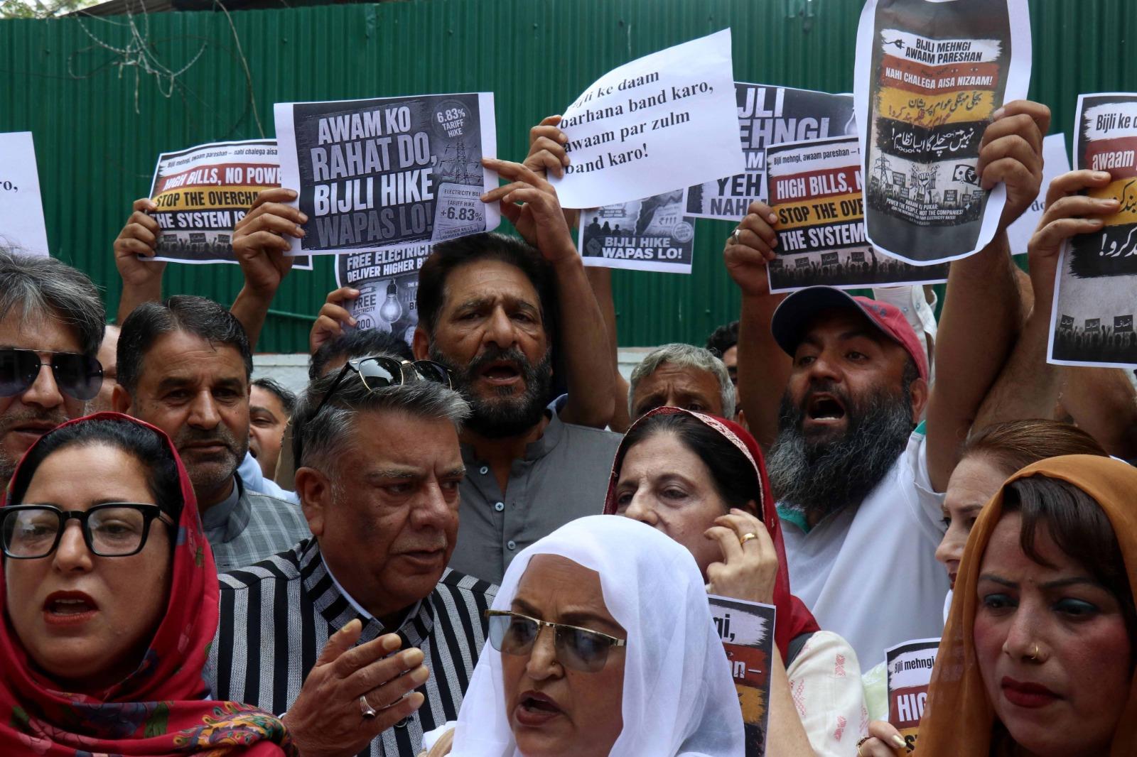 PDP Protests Against 6.83 percent Electricity Tariff Hike