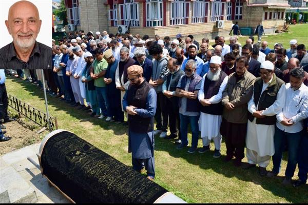Mirwaiz Expresses Deep Grief Over Demise of Abdul Rouf Fazili